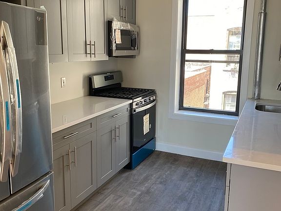 2nd image of 600 W 183rd St #64