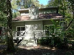 1st image of 370 White Oak Dr