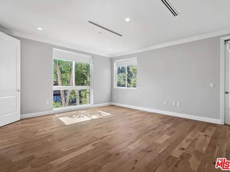 1283 Havenhurst Dr #101 — Photo 9
