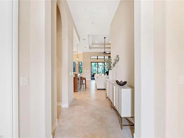 6255 Brunello Ln — Photo 5