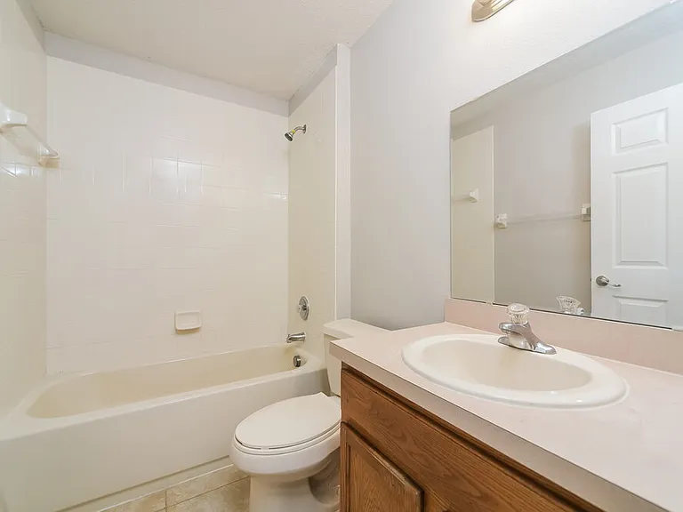 2708 Eagle Creek Ct — Photo 15