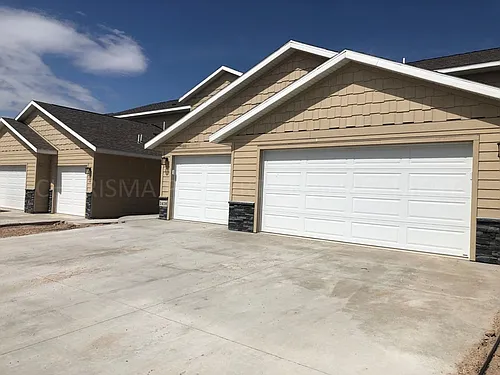 Kayla Place Townhomes Photo 1