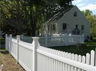 49 Field St, Pawcatuck, CT 06379