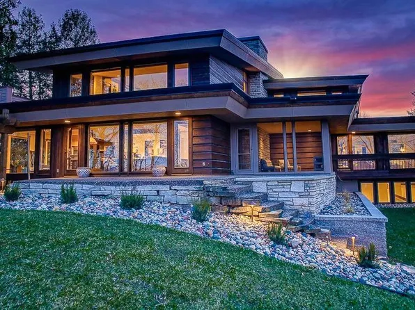 569 Quixote Ave N, Lakeland, MN 55043