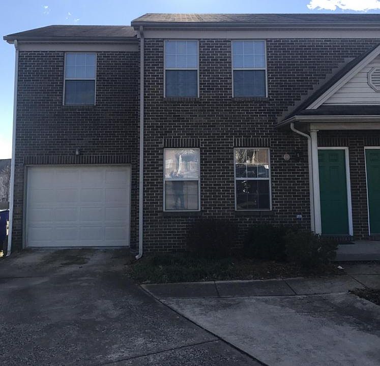 1st image of 634 Big Bear Ln