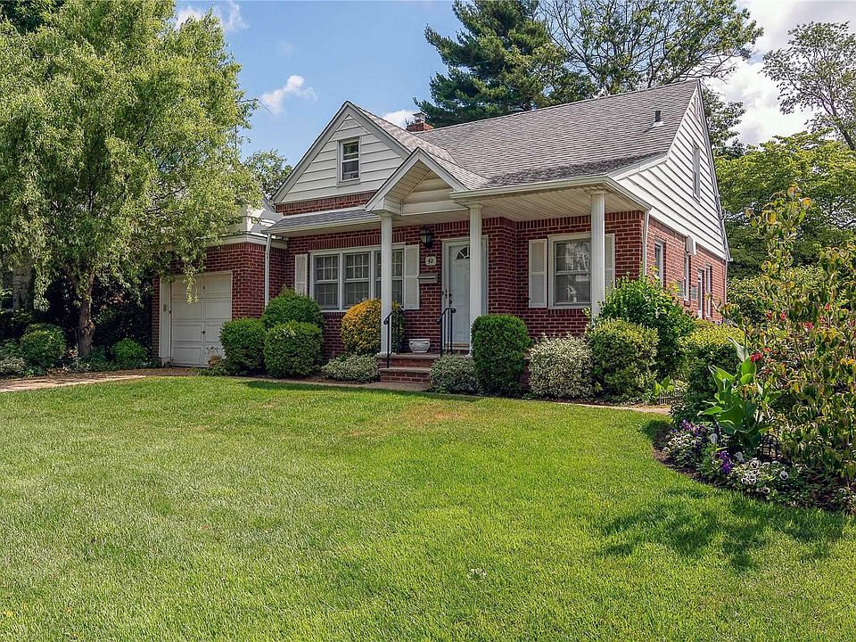 1st image of 42 Elm Dr