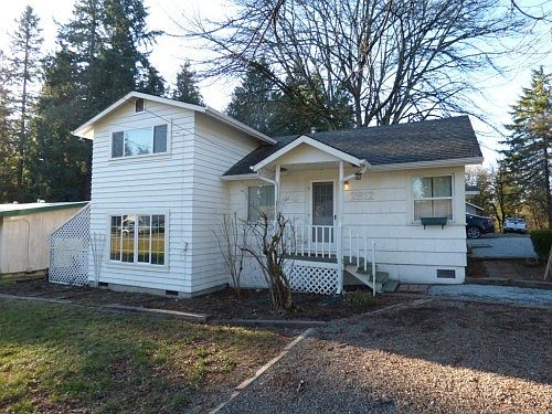1st image of 2612 110th Ave E