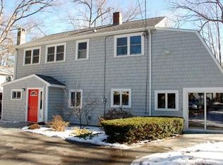 51 Peninsula Dr, Lunenburg, MA 01462