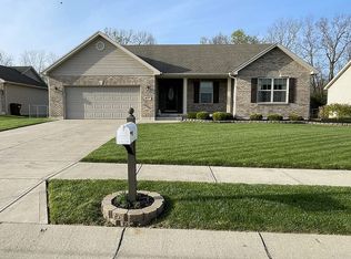 126 Timber Ridge Dr, Carlisle, OH 45005