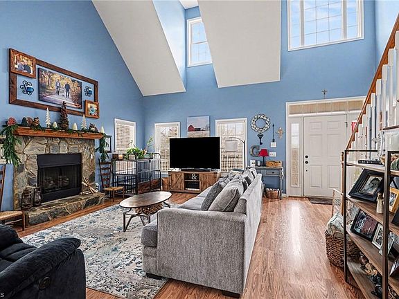 5th image of 1584 Franklin Hills Ct
