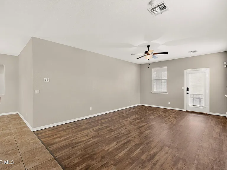 4921 Adrian Campos St — Photo 10