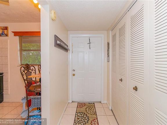 3rd image of 7401 NW 85th St APT 202