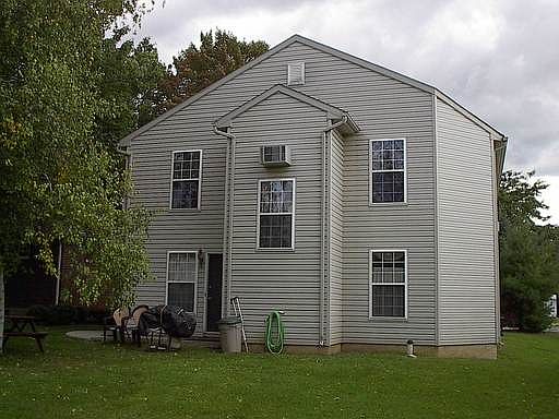 2nd image of 2021 E Cedar St