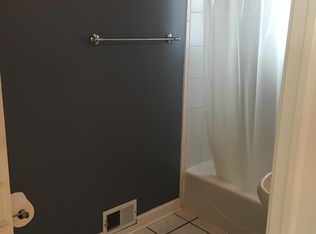 1004 Oakland Ave, Joliet, IL 60435