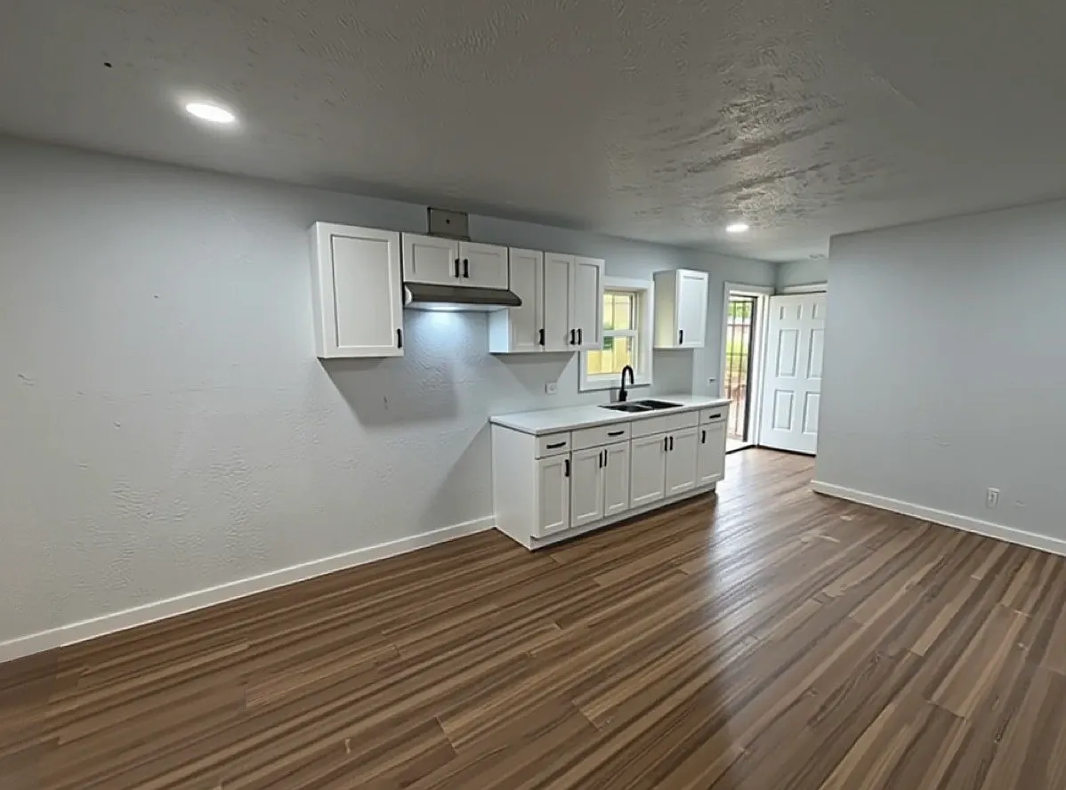 4 bed, 2.5 bath, 1248 sqft, $1,850 — Photo 3