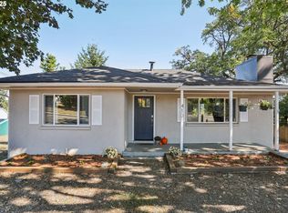 413 3rd St, Gaston, OR 97119