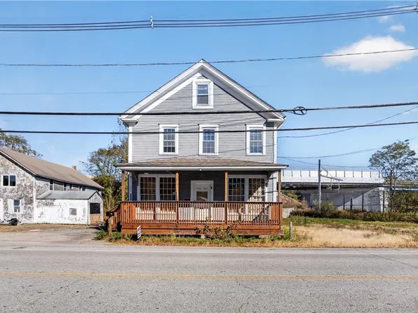 590 Davisville Rd, North Kingstown, RI 02852
