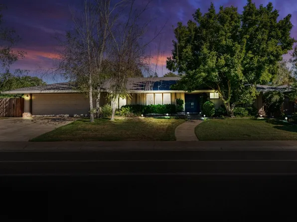 4510 American River Dr, Sacramento, CA 95864
