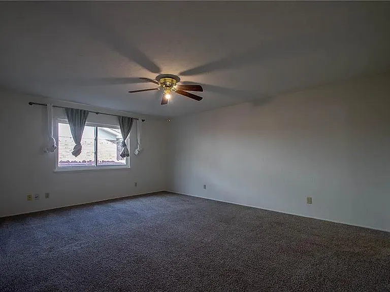 6500 Blue Ridge Trl — Photo 18