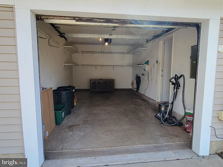 5603 Constitution Ct — Photo 37