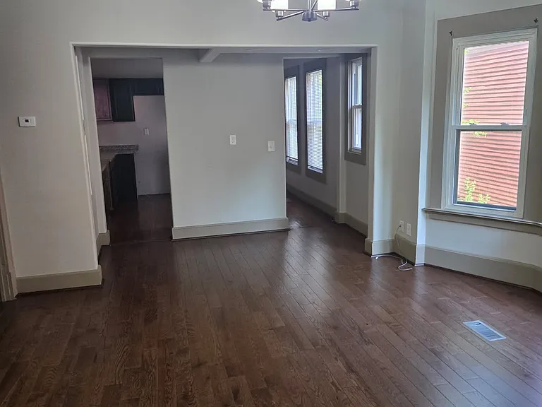 520 N 33rd St — Photo 9
