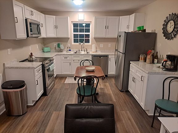 3rd image of 2404 Otis St #A