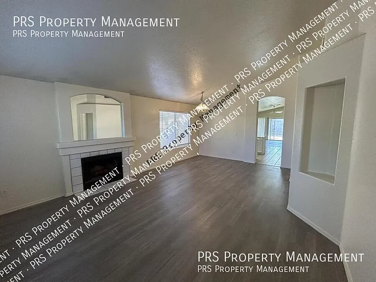 51 N Del Pueblo Pl — Photo 4