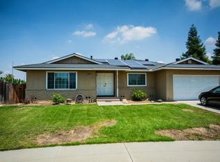 2906 E Millbrae Ave, Fresno, CA 93710