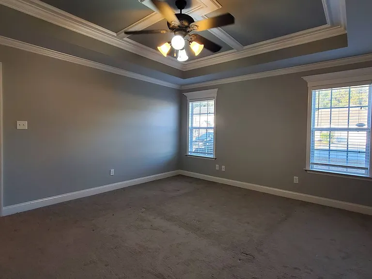 5255 Carlton Ridge Cir — Photo 5