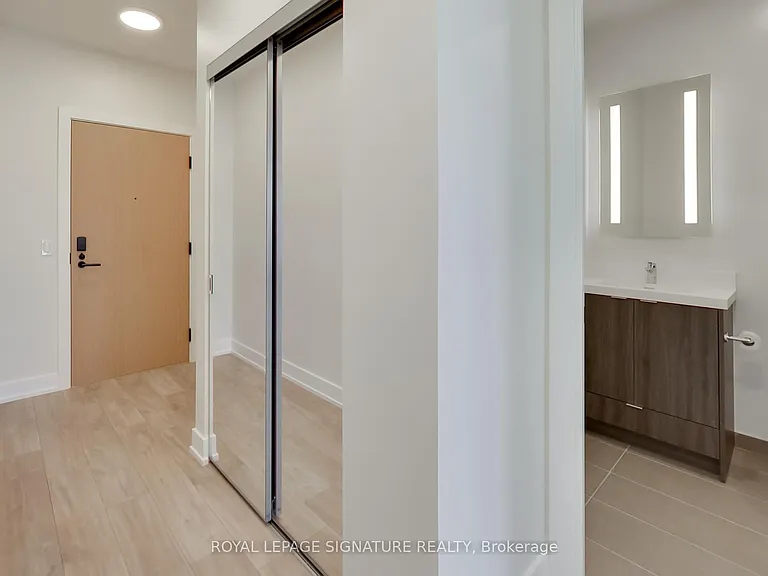25 Cordova Ave #Penthouse 04 — Photo 5