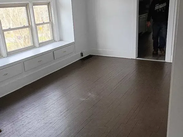 2417-2419 Elm St, Youngstown, OH 44505