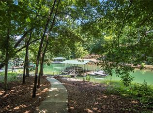 202 Eastlake Ct, Seneca, SC 29672