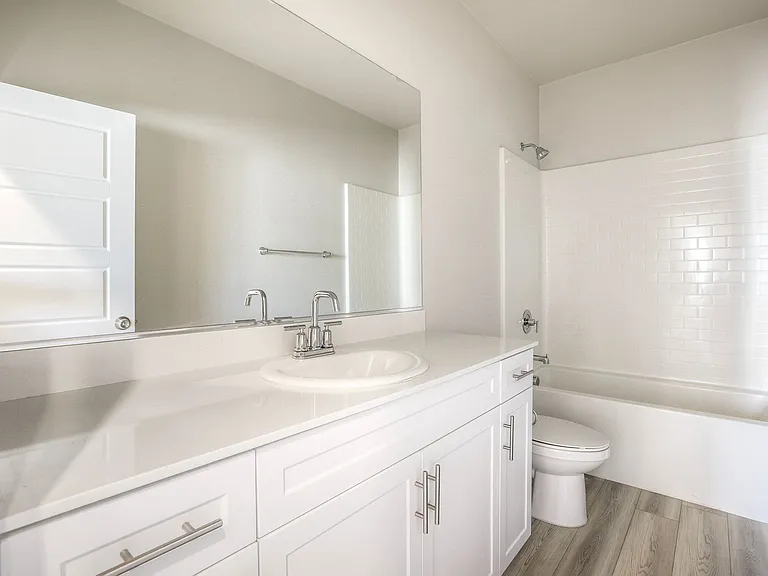 40530 Melrose Dr — Photo 22
