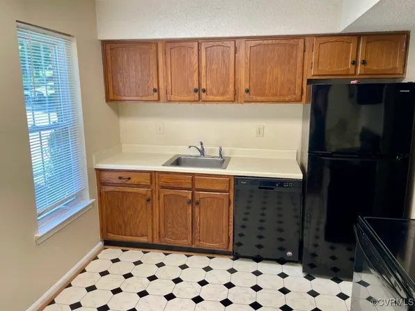 1510 Heritage Hill Dr, Henrico, VA 23238