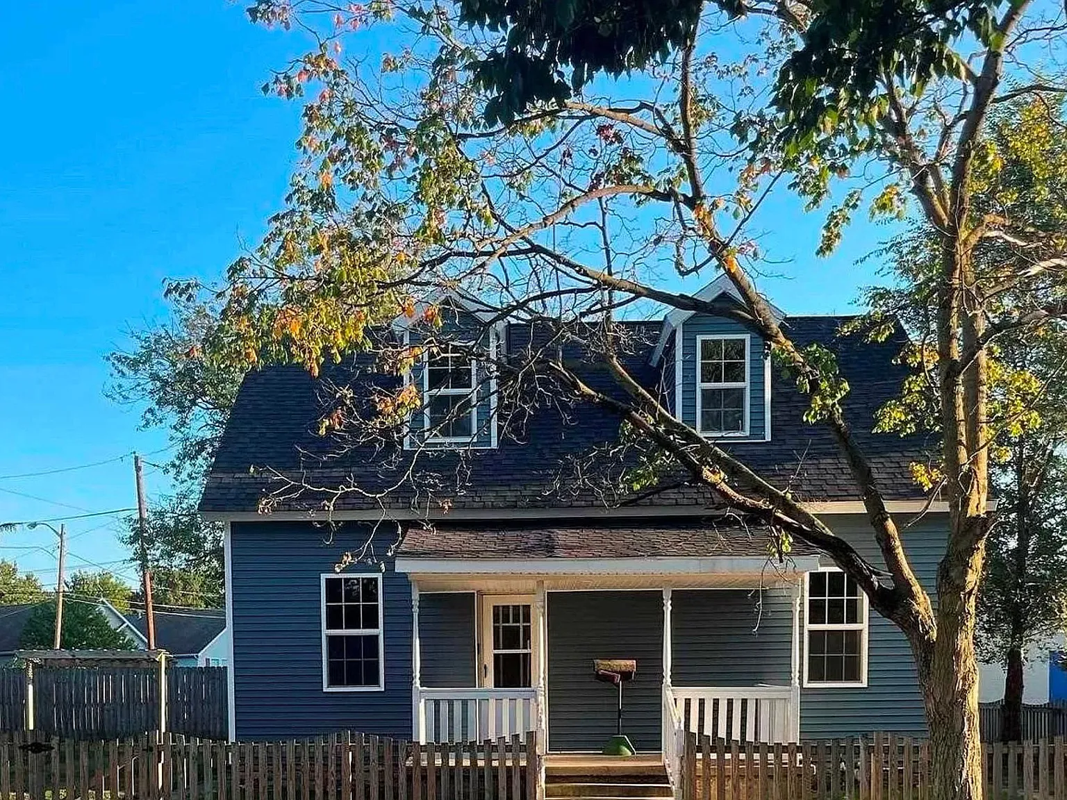 4 bed, 3248 sqft, $2,400 — Photo 4