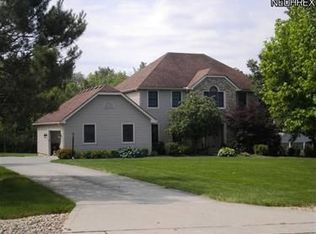 3214 Hardwood Hollow Rd, Medina, OH 44256