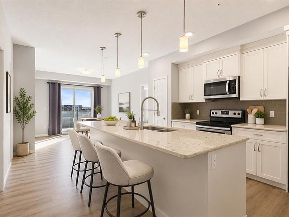 5th image of 20 S Seton Park SE #305