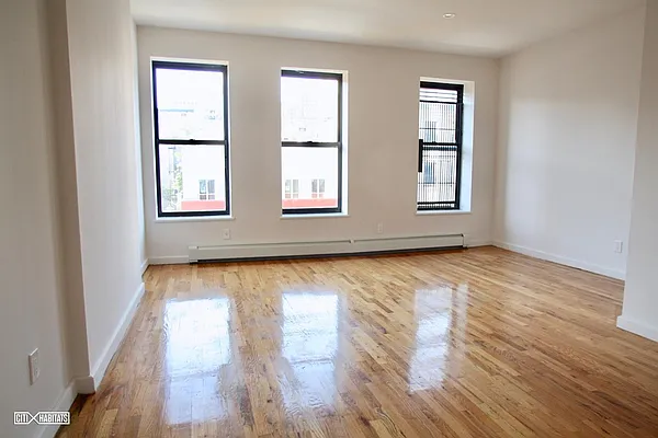 Rented by Citi Habitats | media 11