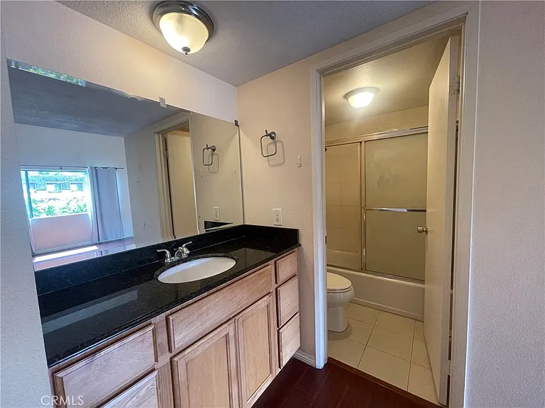 511 Pomelo Ave #C — Photo 10