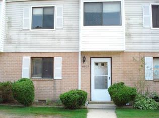 6032 Hoover Dr, Mays Landing, NJ 08330