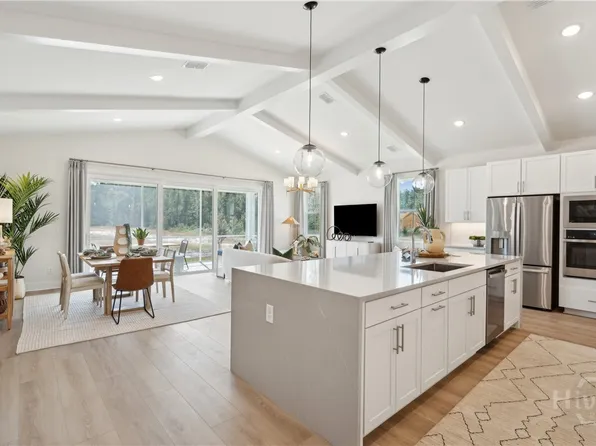 107 Sweetwood Circle, Bloomingdale, GA 31302