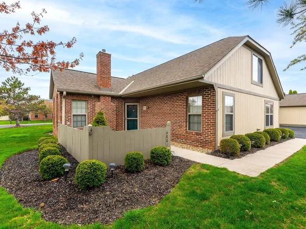 6801 Chateau Chase Dr, Columbus, OH 43235