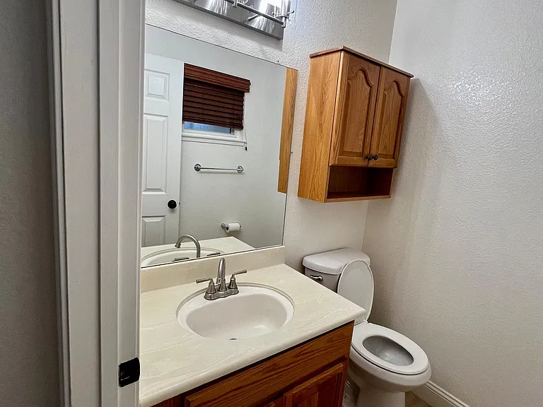 37840 Essanay Pl — Photo 11