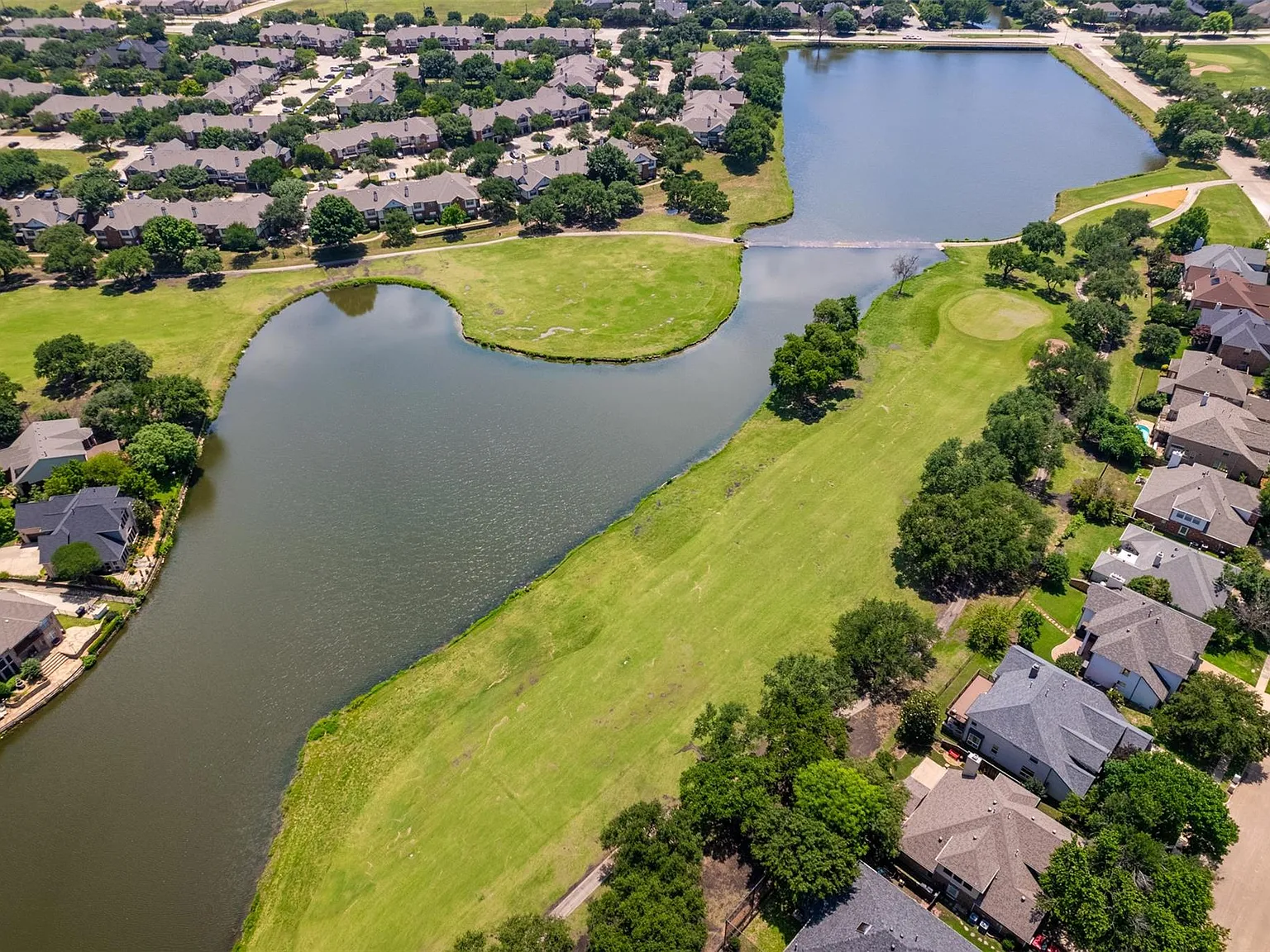 4 bed, 2649 sqft, $2,775 — Photo 4