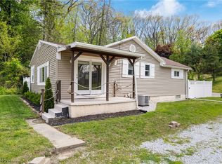 3771 S Turkeyfoot Rd, Akron, OH 44319