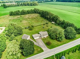 912 Malloch Rd, Churchville, NY 14428