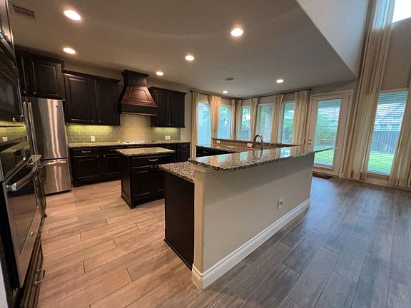 3rd image of 18934 New Birmingham Dr