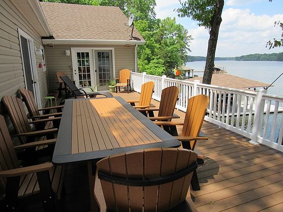 5th image of 229 Hemlock Ln