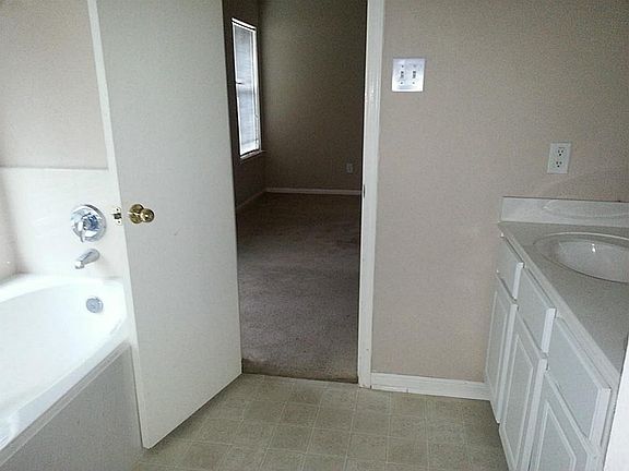 5th image of 5810 Landon Creek Ln