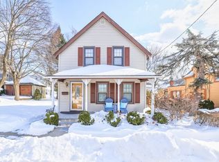 886 Canterbury St, Roslindale, MA 02131